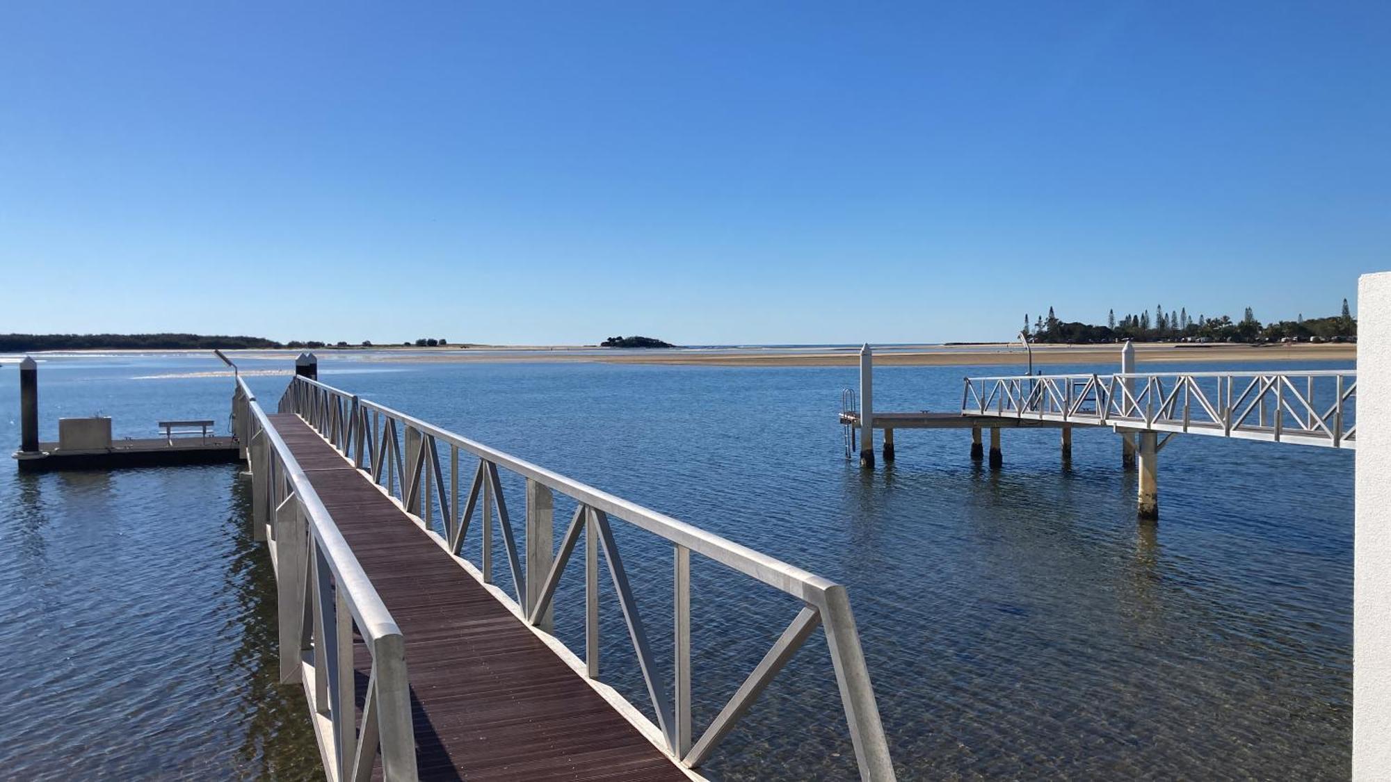 Waves Maroochy River มารูชิดอร์ ภายนอก รูปภาพ